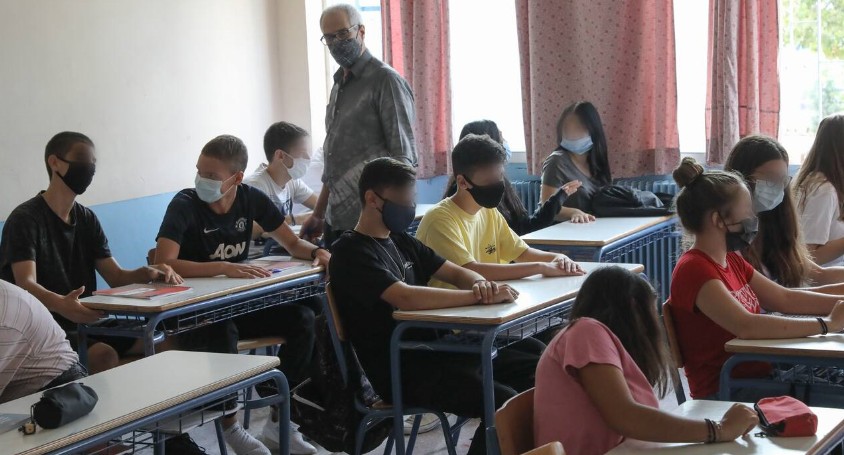 Υπουργείο Παιδείας: «Κανένα παιδί δεν θα επαναλάβει την σχολική χρονιά»